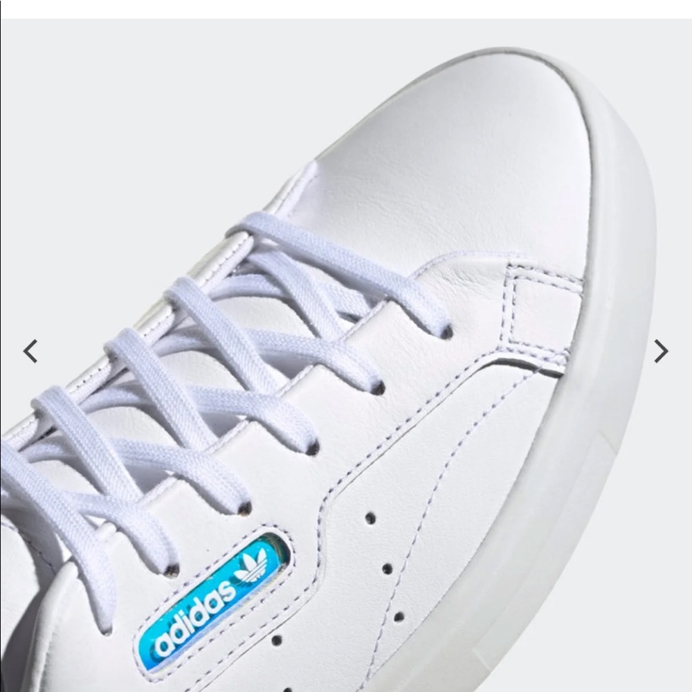 NWOT! Adidas Sleek sneakers women’s (7.5)